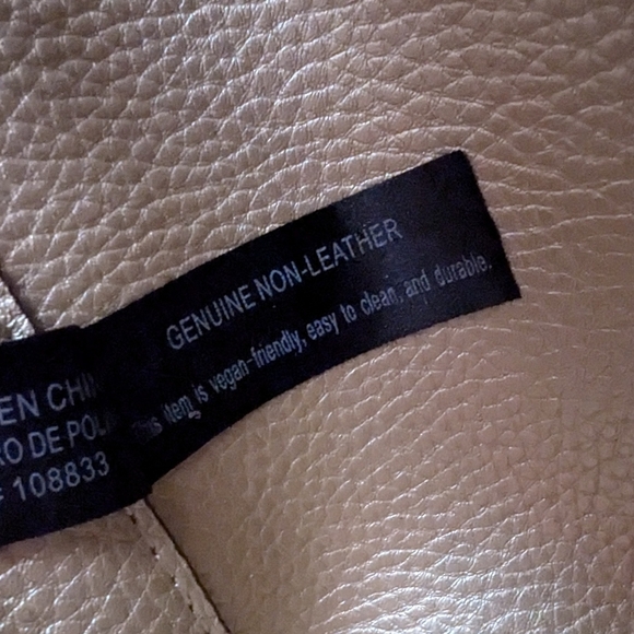 Faux Leather Kenneth Cole Reaction Tote Purse - Picture 6 of 8